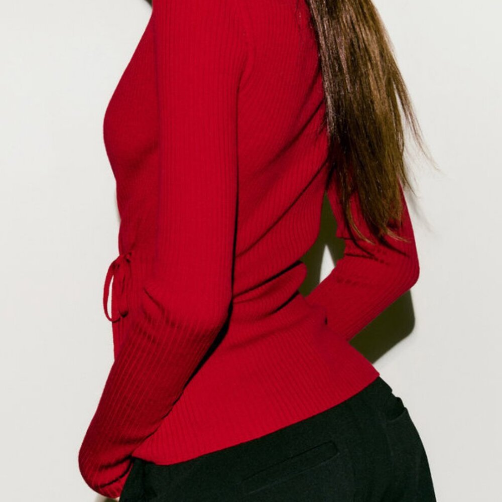Reformation Caroline Regenerative Merino Wrap Sweater Red - Size M NWT - Picture 4 of 7